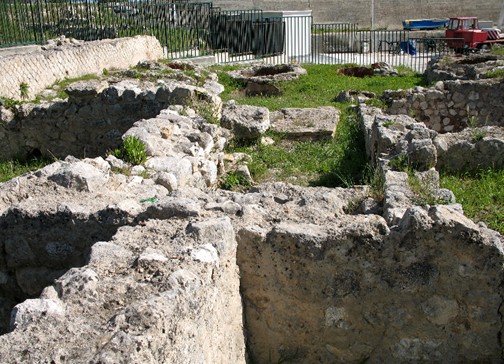 MATTINATA: Ville Romane